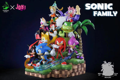 Sonic Family Statue