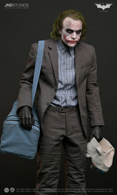 The Dark Knight (2008) - Bank Robber Joker (Solo) 1/3 Scale Statue