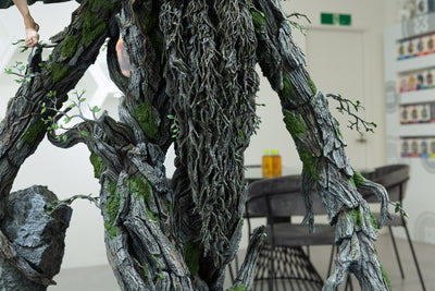 LOTR: The Two Towers - Treebeard w/ Merry & Pippen 1/4 Scale Statue