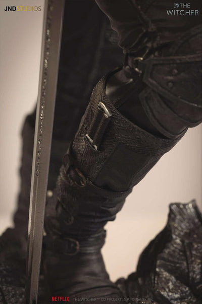 The Witcher - Geralt of Rivia 1/3 Scale Statue