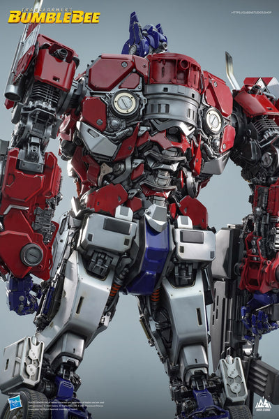 Optimus Prime Human-Size Statue