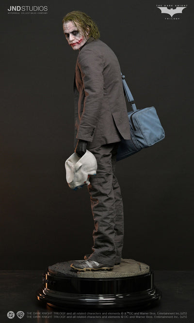 The Dark Knight (2008) - Bank Robber Joker (Solo) 1/3 Scale Statue
