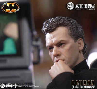 Batman (1989) - Bruce Wayne (Batcave Ver. - Deluxe) 1/6 Scale Figure