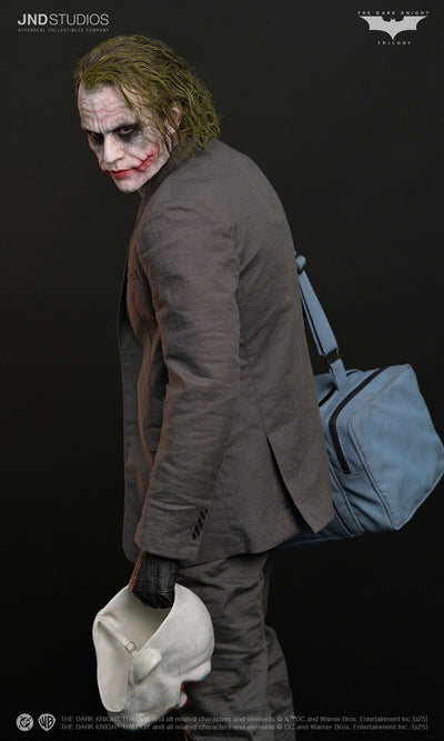 The Dark Knight (2008) - Bank Robber Joker (Solo) 1/3 Scale Statue
