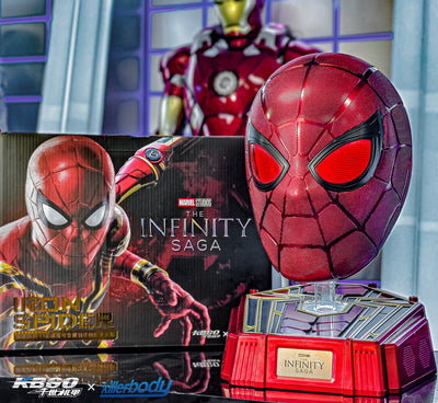 Iron Spider Helmet (Version A) Life-Size Replica