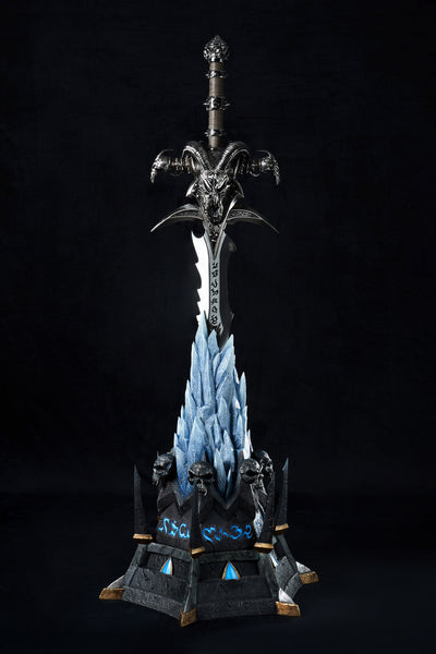 World of Warcraft - Frostmourne Sword Ice Pedestal