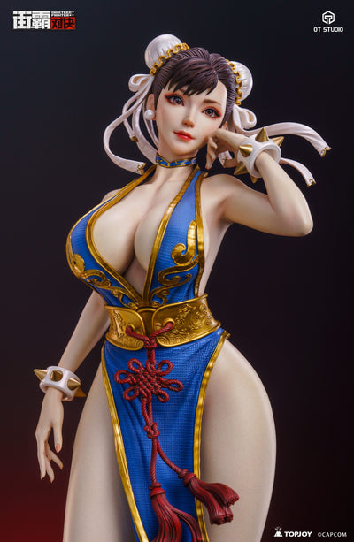 Chun-Li (Blue Version) 1/3 Scale Statue