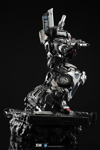 Transformers - Prowl 1/10 Scale Statue
