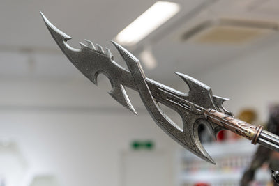 Aliens vs. Predator - Machiko & Broken Tusk Predator 1/4 Scale Statue