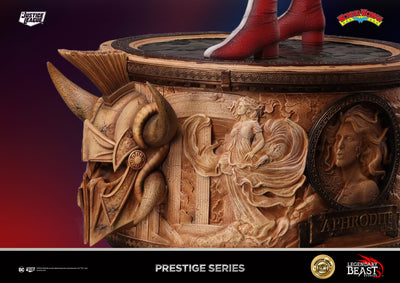 Wonder Woman (Regular Edition) Prestige Series 1/3 Scale Statue