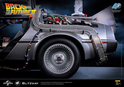 Back to the Future 2 - Time Machine (Bonus Version) 1/6 Scale Model Vehicle