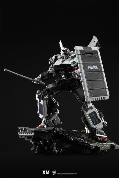 Transformers - Prowl 1/10 Scale Statue