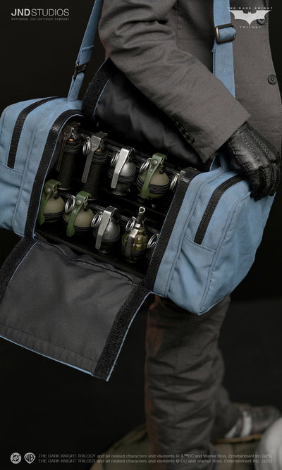 The Dark Knight (2008) - Bank Robber Joker (Solo) 1/3 Scale Statue