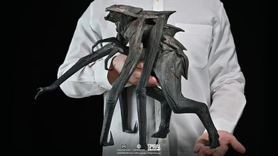 Godzilla King of the Monsters - Queen MUTO Statue