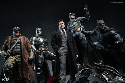 Justice League (2017) - Bruce Wayne 1/4 Scale Statue