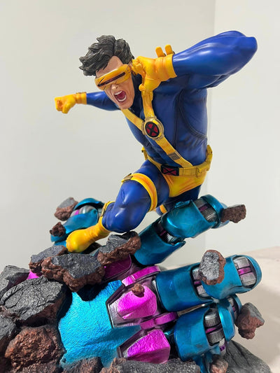 Cyclops 1/4 Scale Statue by RCB