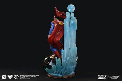 Superman Birth of Hope (S Cape Flowing Up) Statue