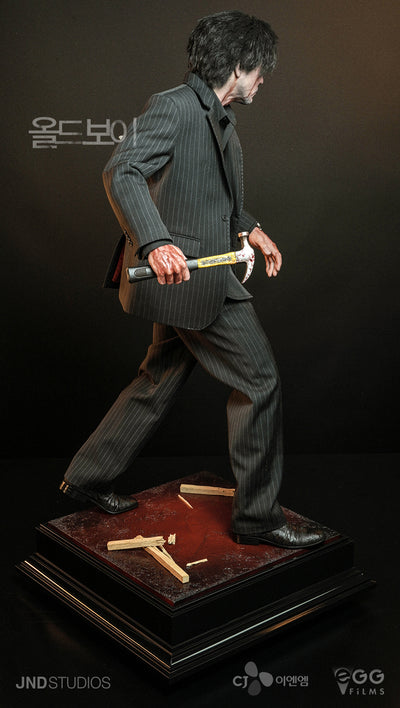 Dae-su Oh (OLDBOY) 1/3 Scale Statue