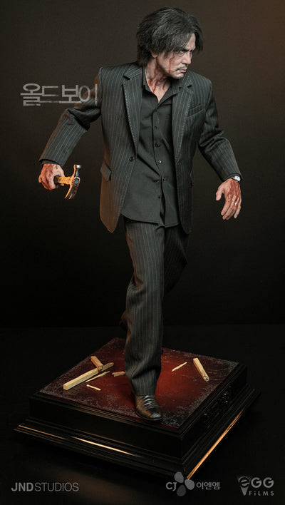 Dae-su Oh (OLDBOY) 1/3 Scale Statue