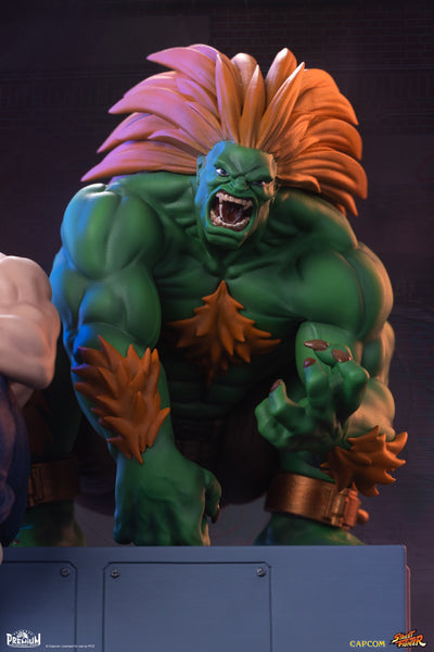 Blanka and Fei Long 1/10 Scale Statue