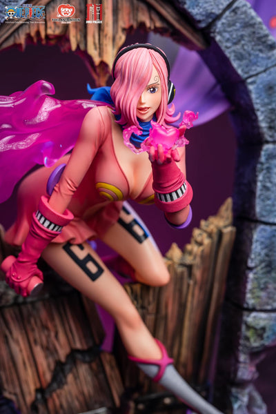 Vinsmoke Reiju 1/6 Scale Statue