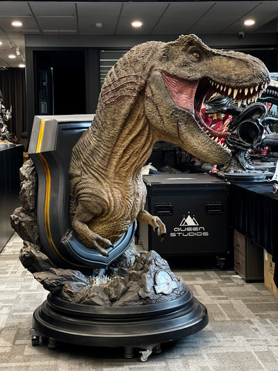 Jurassic World - Tyrannosaurus Rex 1/3 Scale Bust