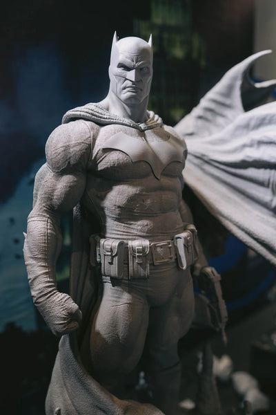 Batman (BLUE) Premier Version Prestige Series 1/3 Scale Statue