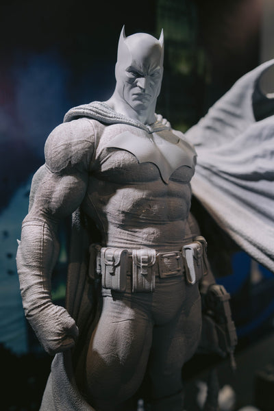 Batman (BLACK) Premier Version Prestige Series 1/3 Scale Statue