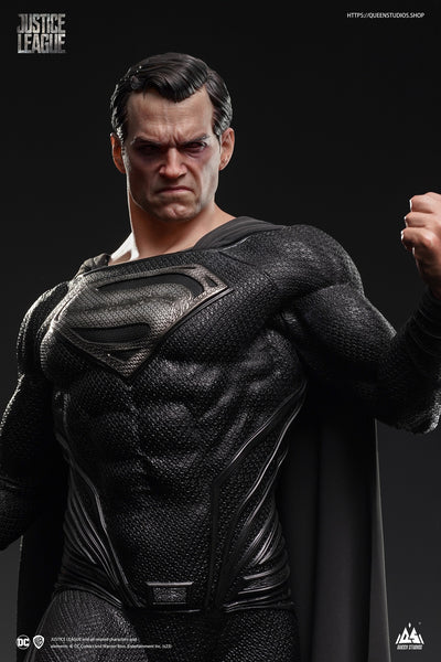 Superman (Henry Cavill) Black Suit (Regular Version) 1/3 Scale Statue