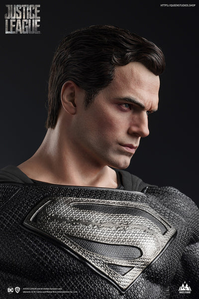 Superman (Henry Cavill) Black Suit (Premium Version) 1/3 Scale Statue