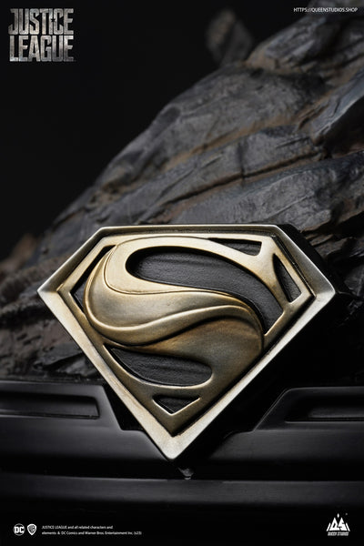 Superman (Henry Cavill) Black Suit (Regular Version) 1/3 Scale Statue