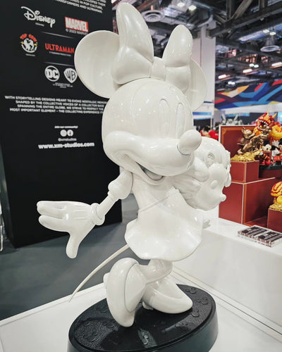 Minnie Mouse (Singapore Edition) Statue