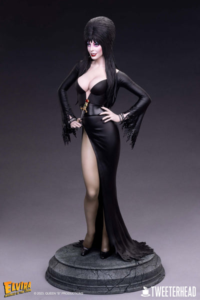 Elvira Mistress of the Dark (Exclusive) 1/4 Scale Maquette Statue