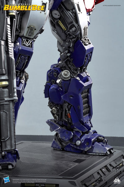 Optimus Prime Human-Size Statue