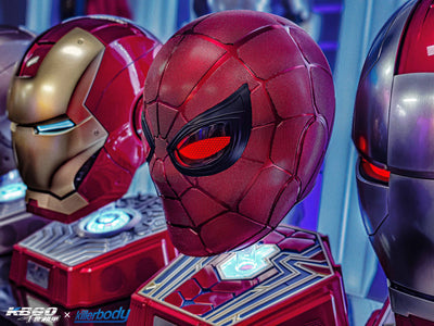 Iron Spider Helmet (Version A) Life-Size Replica