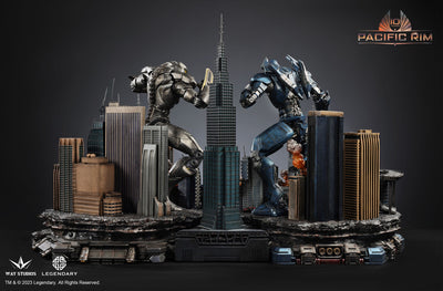Pacific Rim - Gipsy Avenger vs. Obsidian Fury (Suite Version) Statue