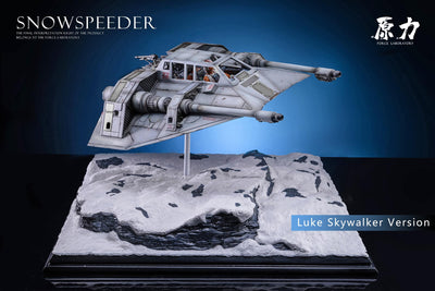 Snowspeeder (Luke Skywalker Version) Statue