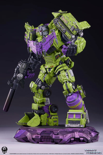 Transformers - Devastator Museum Scale Statue