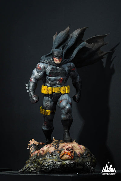 The Dark Knight Returns (Frank Miller) - Batman Statue