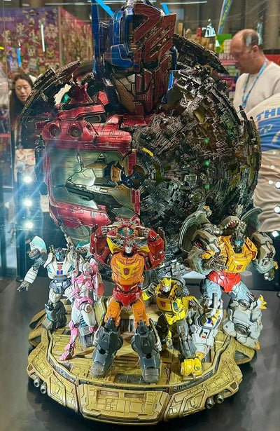 Transformers Till All Are One Diorama
