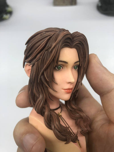 Final Fantasy VII - Aerith 1/4 Scale Statue