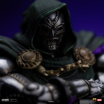 Doctor Doom (Regular) Art Scale 1/10