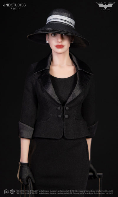 The Dark Knight Rises (2012) - Catwoman Selina Kyle (Type C+) Kojun Works 1/6 Scale Figure
