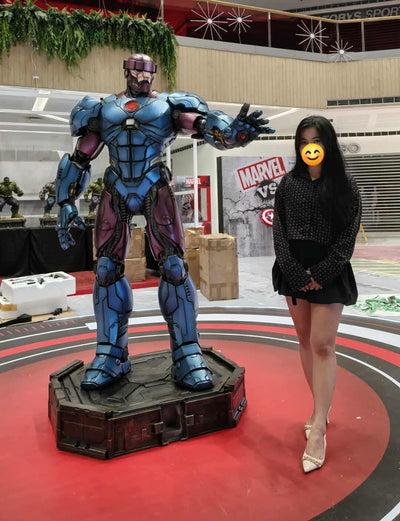 Marvel vs. Statue