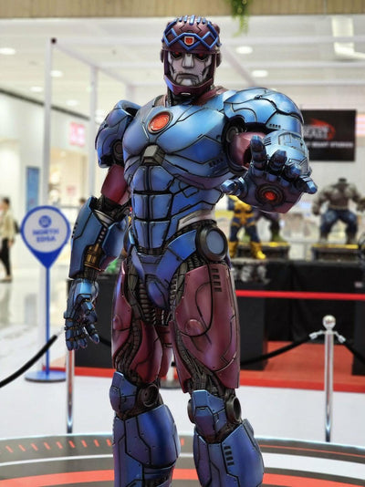 Marvel vs. Statue