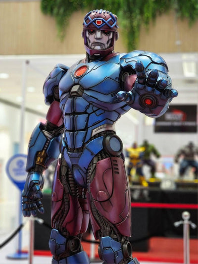 Marvel vs. Statue