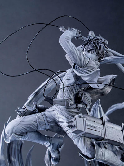Attack on Titan - Eren vs. Colossal Titan 1/6 Scale Statue