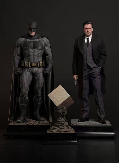 Batman v Superman: Dawn of Justice (2016) - Batman 1/3 Scale Statue