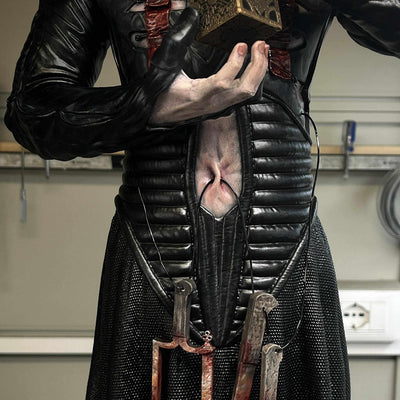 Hellraiser - Pinhead 1/3 Scale Statue