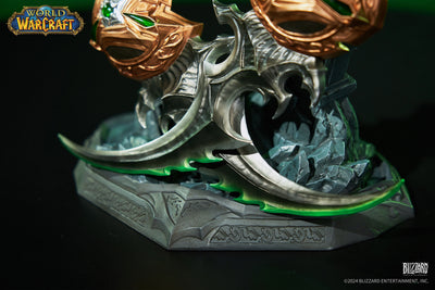 World of Warcraft - Warglaives of Azzinoth (20th Anniversary Collector's Ed.) Replica
